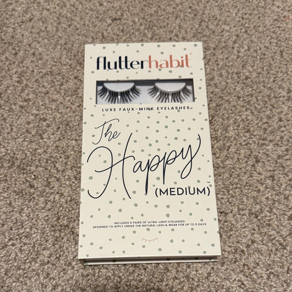 Flutter Habit Luxe Faux Mink Eyelashes - The Happy (Medium)